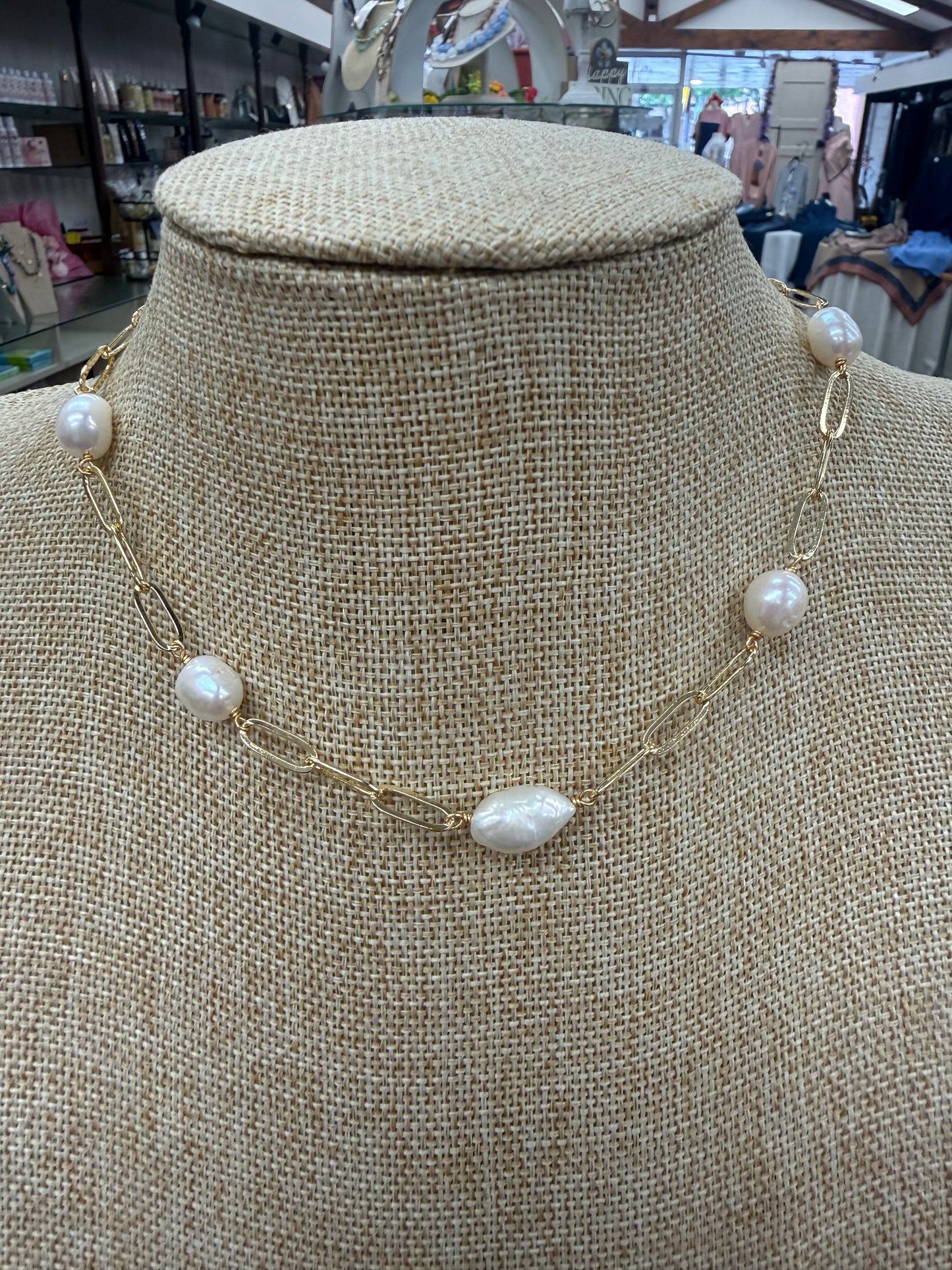 Mini Gold Chain with Pearls Necklace