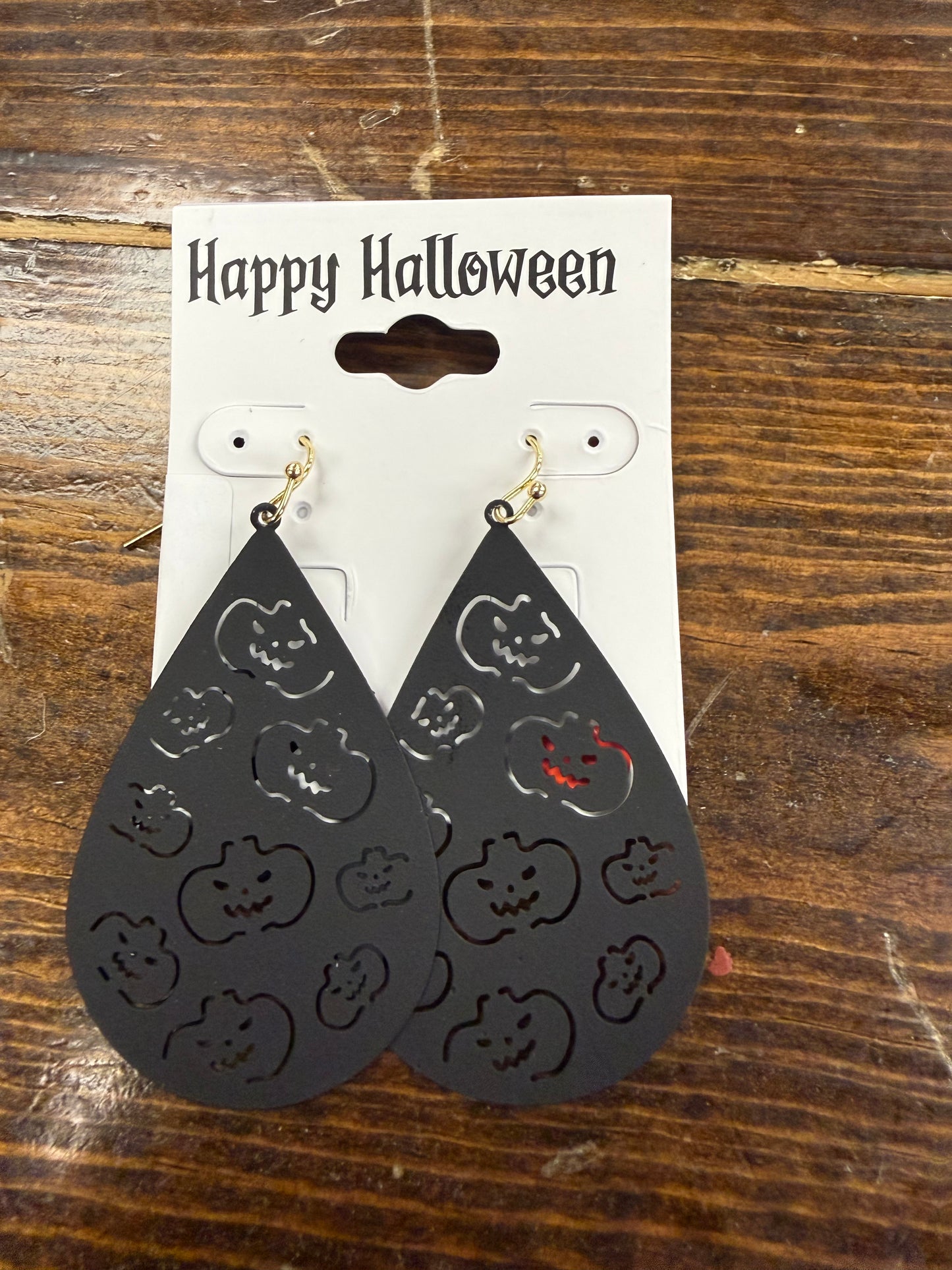 Black Tear Drop With Pumpkin Face Earrings