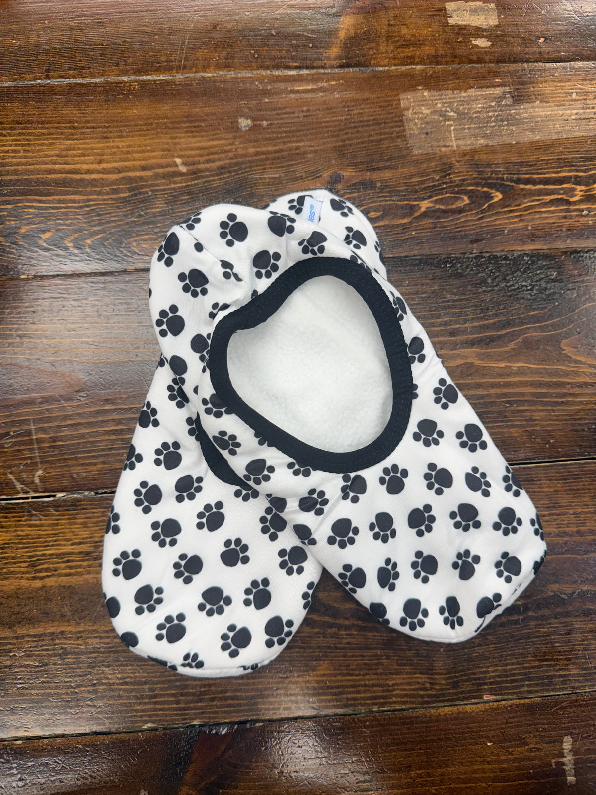 Dog Paws Travel Snoozies