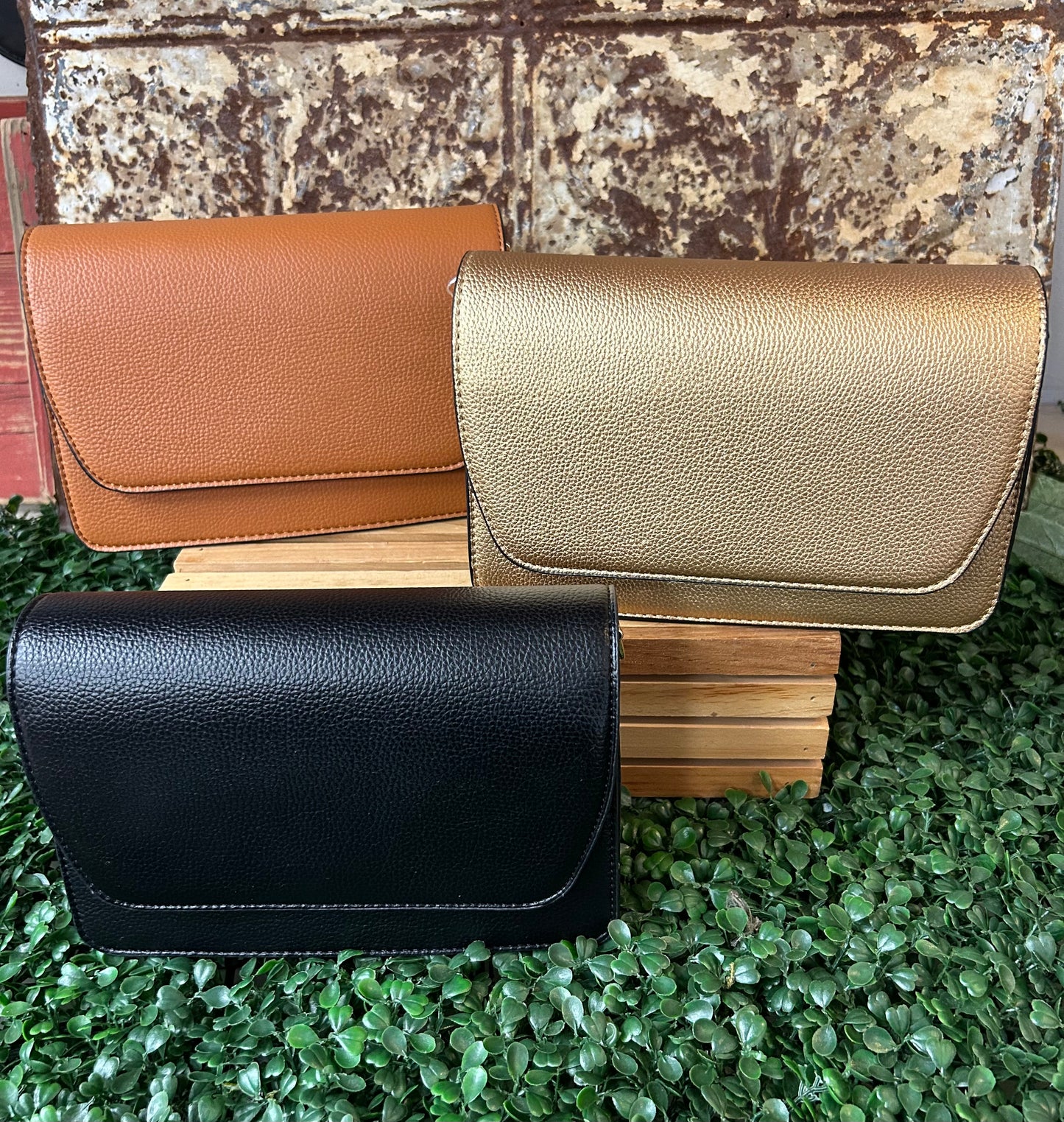 Noah Crossbody Black