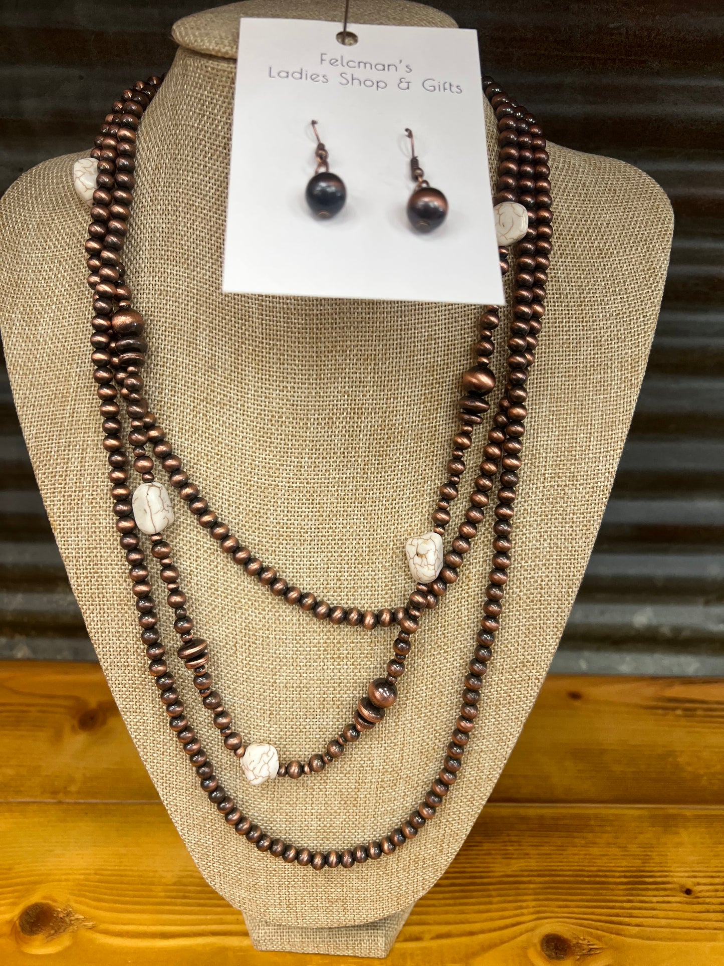 Cream Stone Western Necklacex