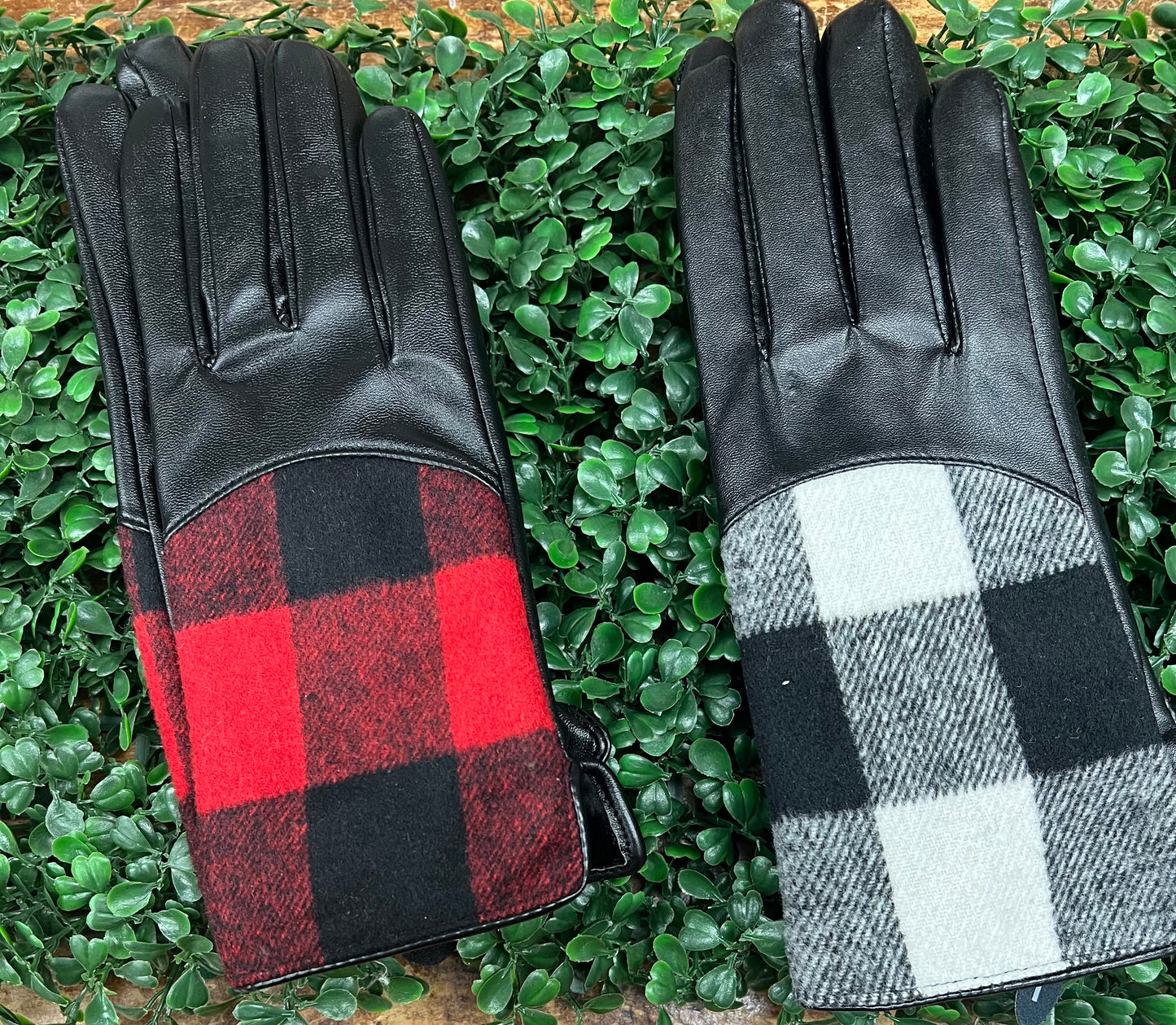 Leather Knitted Gloves