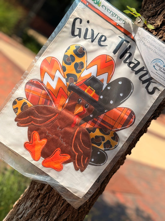 Give Thanks Patterned Garden Flag