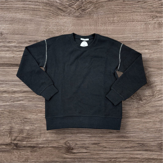 Black Crewneck Pullover