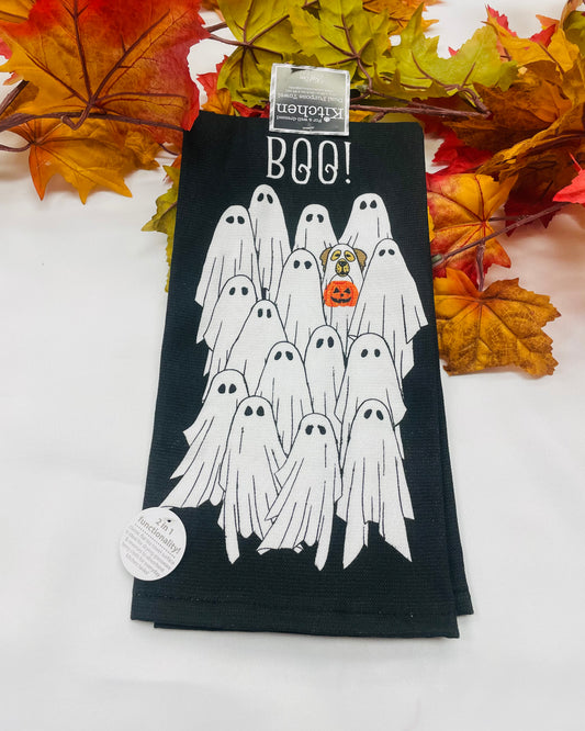 Paws & Scares Towel