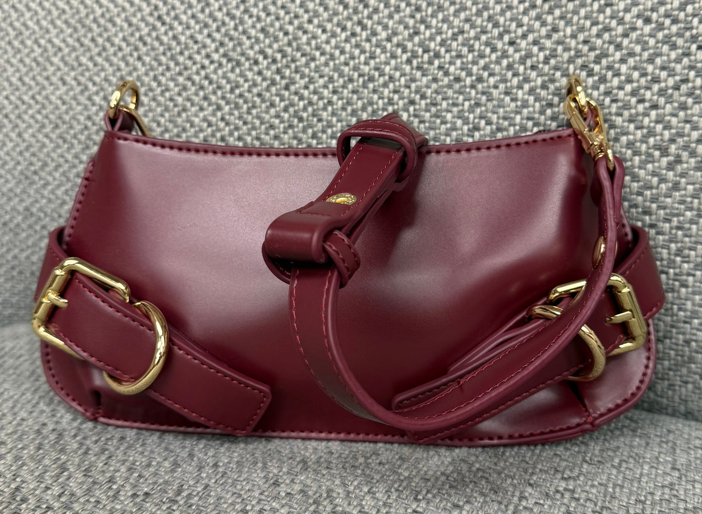 Jennu Belt Buckle Purse