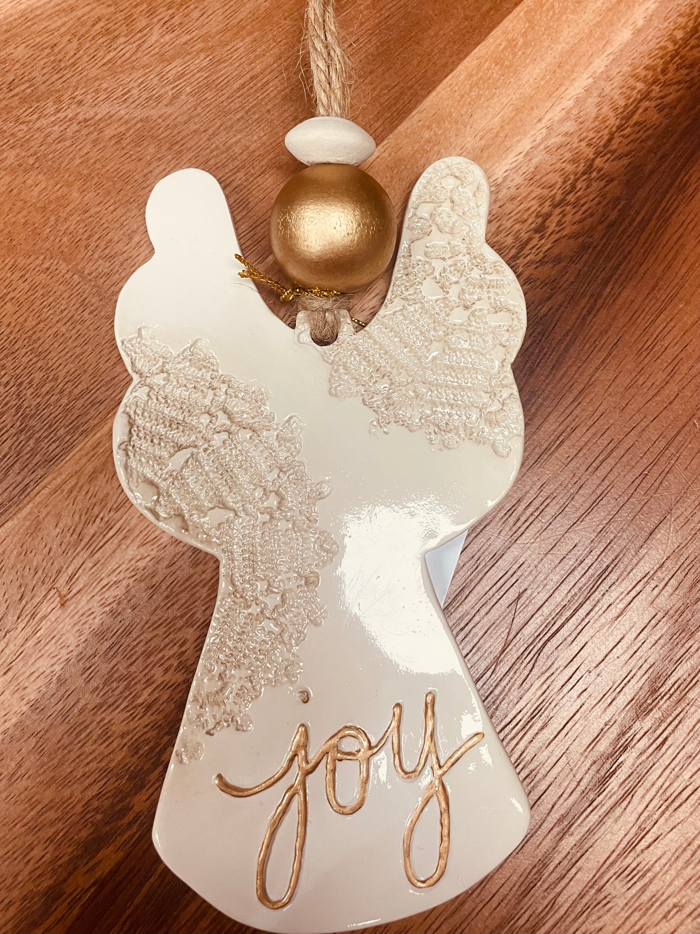 Lace Pattern Resin Angel Ornaments