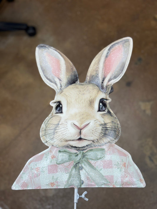 Dapper Bunny Yard Stakes