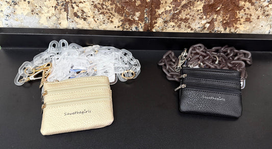 Clip & Go Ice Chain Phone Pouch