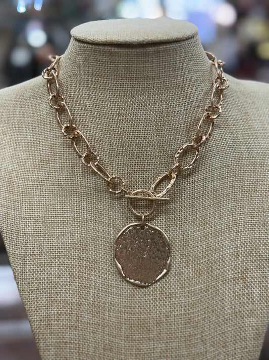 Open Gold Chain With Hammered Coin Charm